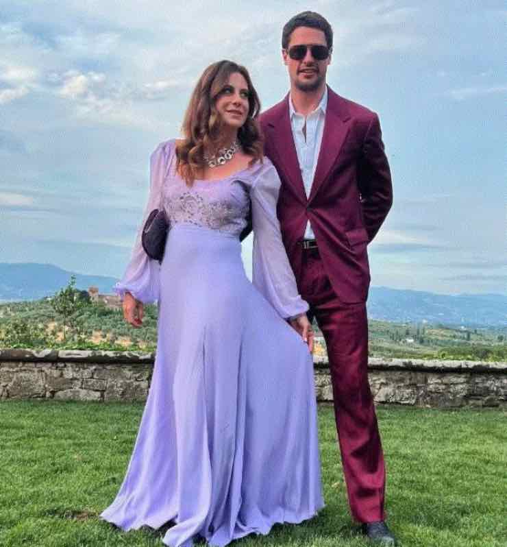 Christopher Leoni con la sua compagna Francesca - Instagram