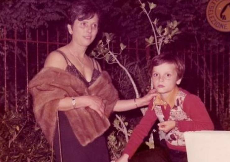 gigi d'alessio e mamma